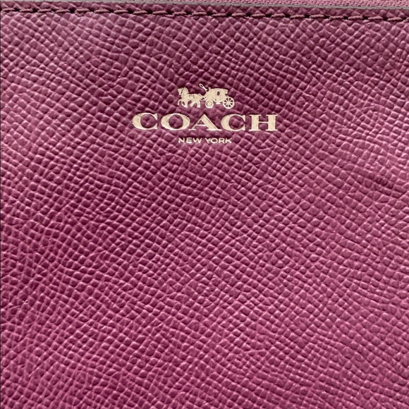 Coach Women's Purple Corner Zip Wristlet - Picture 2 of 7